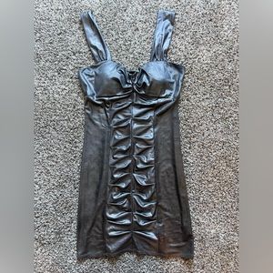 Double zero. Sleeveless dress size medium.